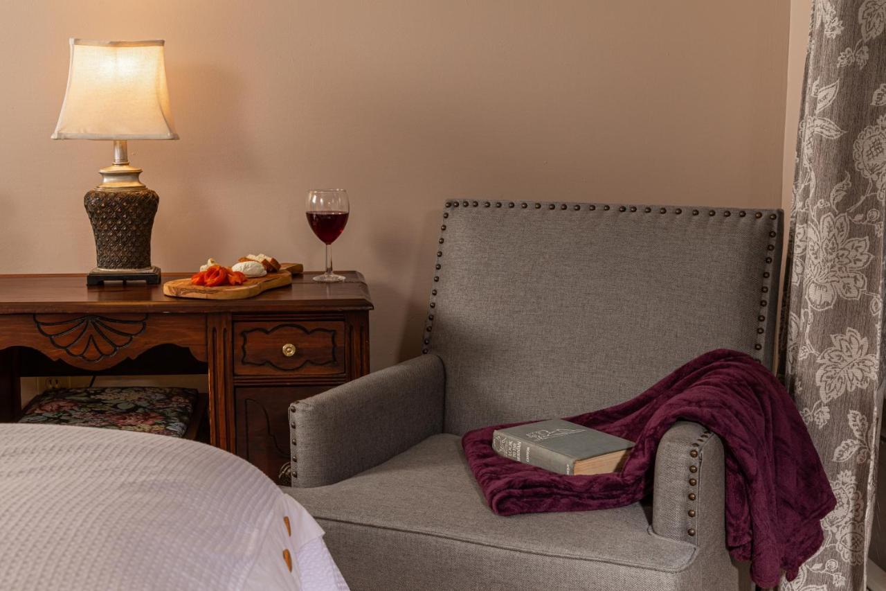 أوتيكا Rosemont Inn المظهر الخارجي الصورة